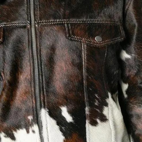 Handcrafted Cow Skin Zipper Leather Jacket for Men – Dark Brown and White Design